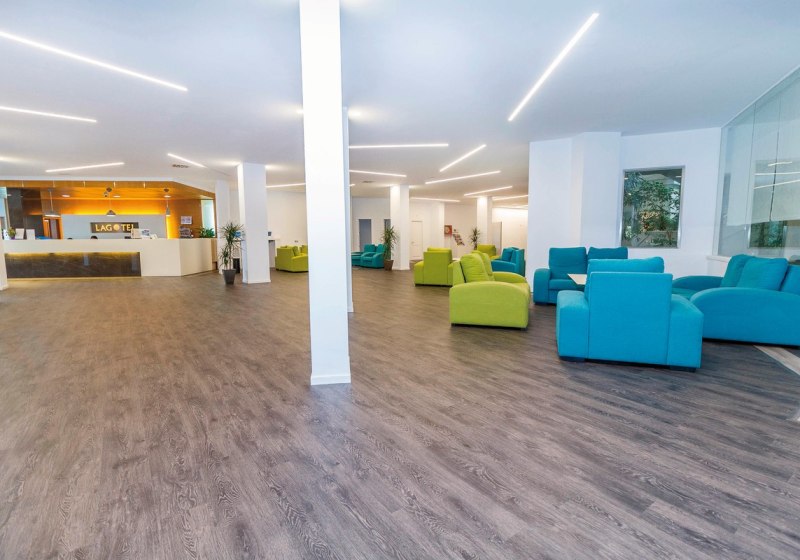 Ausstattung & Service