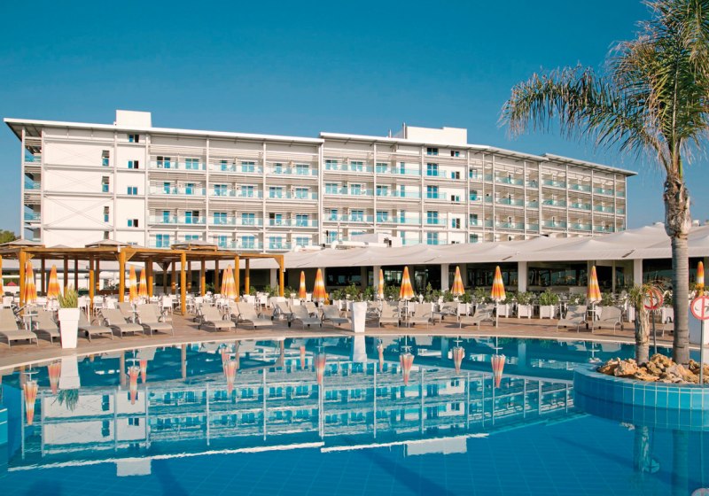 Beispiel: Hotel Außenpool