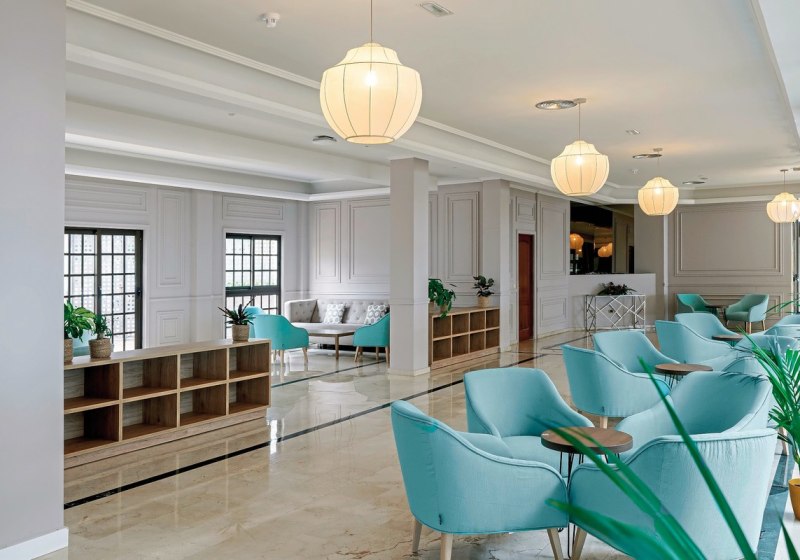 Ausstattung & Service