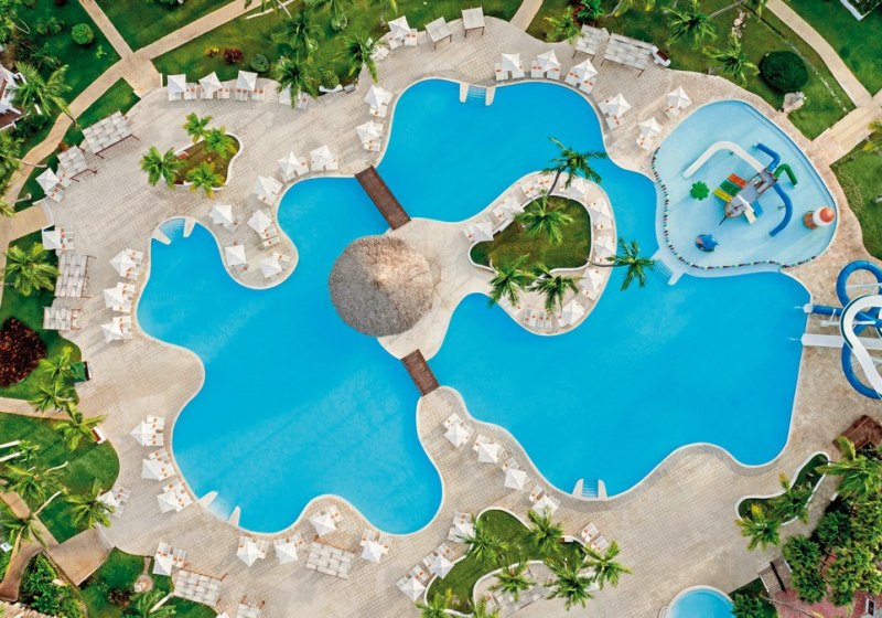 Beispiel: Hotel Außenpool