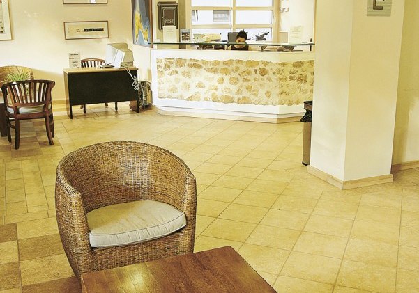 Ausstattung & Service