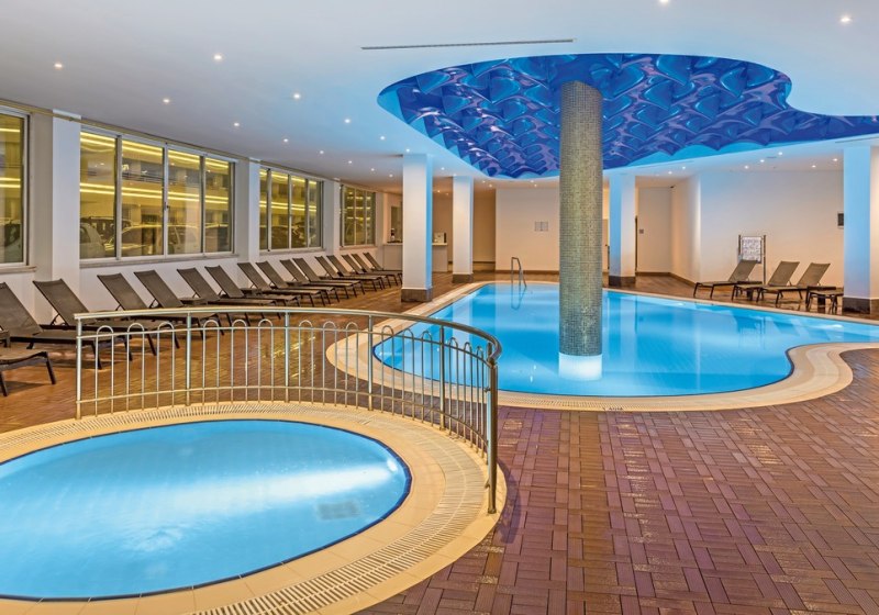 Hotel Innenpool