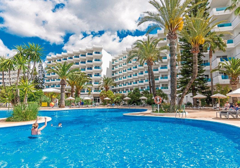 Beispiel: Hotel Außenpool