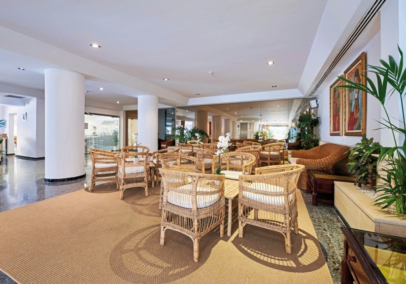 Ausstattung & Service