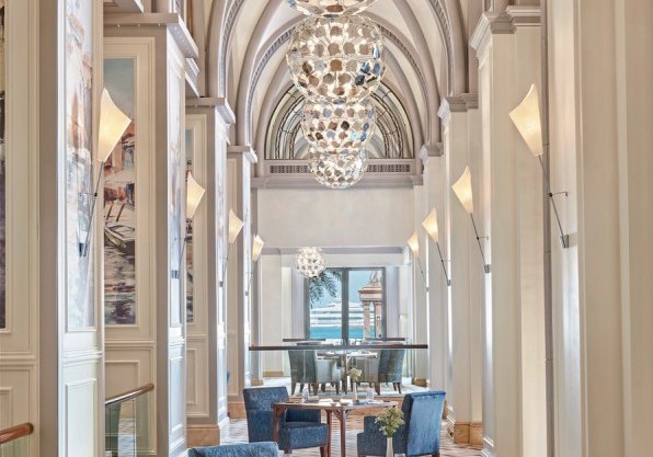 Ausstattung & Service