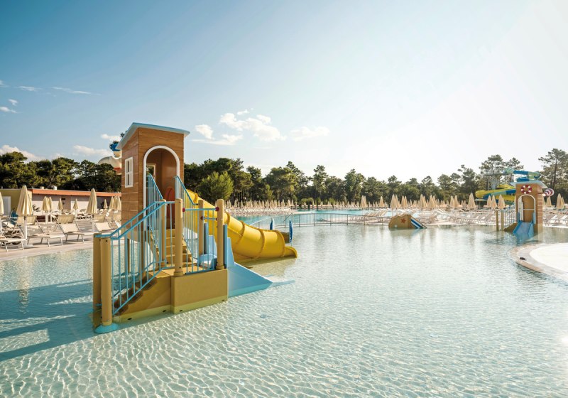 Beispiel: Hotel Außenpool