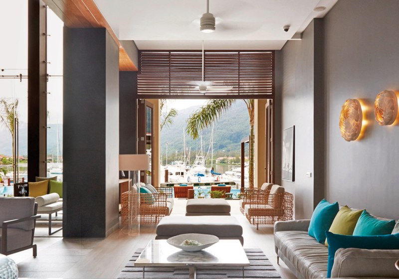 Ausstattung & Service