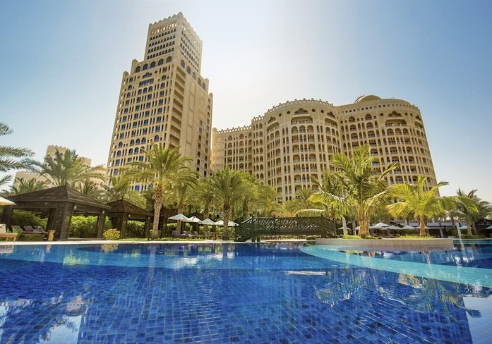 Beispiel: Hotel Außenpool