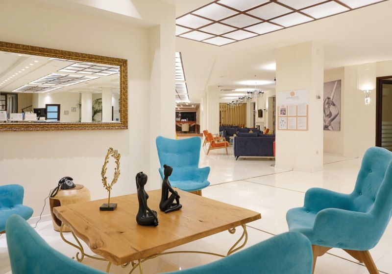 Ausstattung & Service