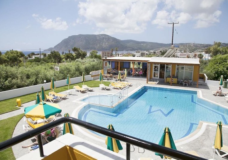 Beispiel: Hotel Außenpool