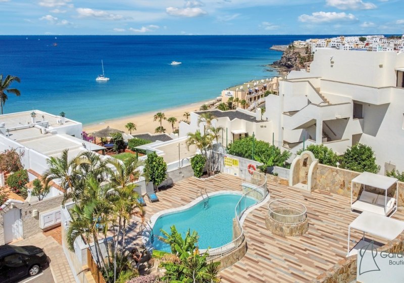 Beispiel: Hotel Außenpool