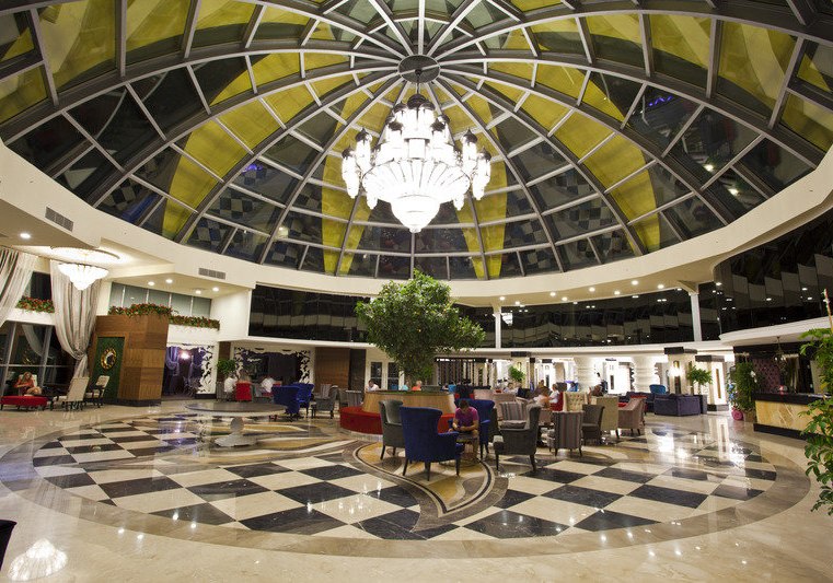 Ausstattung & Service