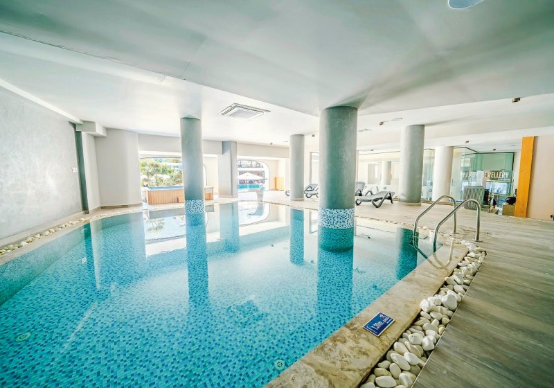 Hotel Innenpool