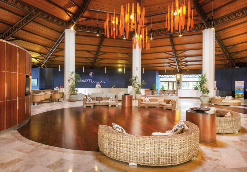 Beispiel: Ausstattung & Service