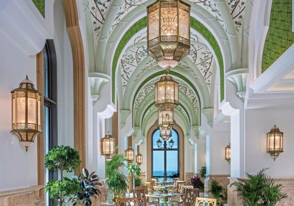 Ausstattung & Service