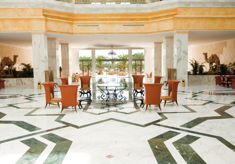 Ausstattung & Service