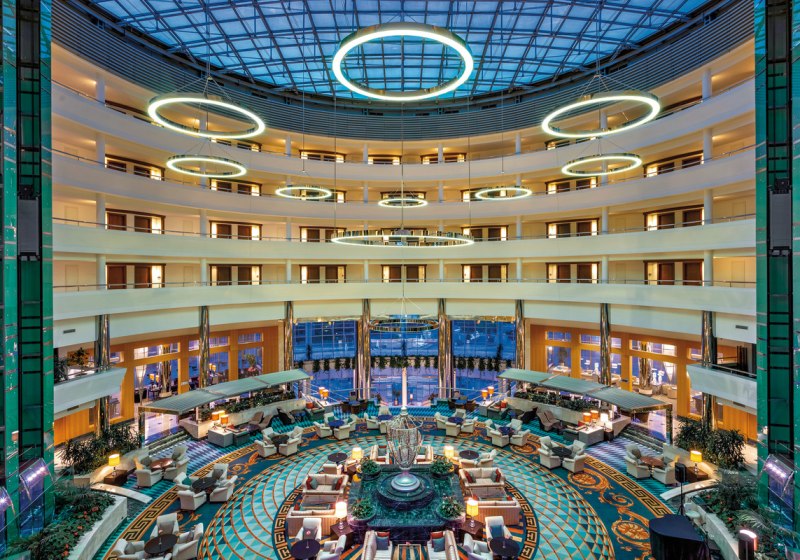 Ausstattung & Service