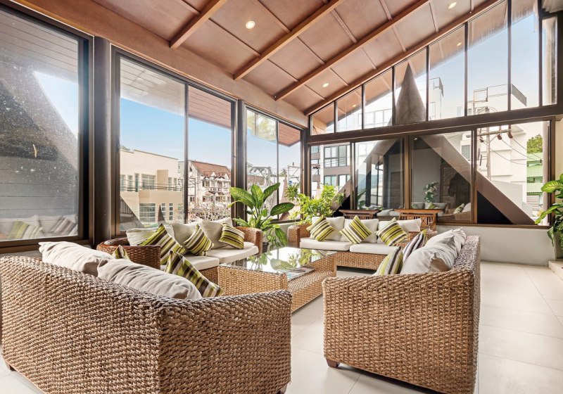 Ausstattung & Service