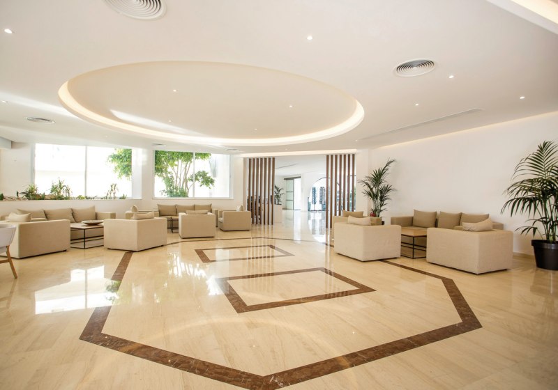 Ausstattung & Service