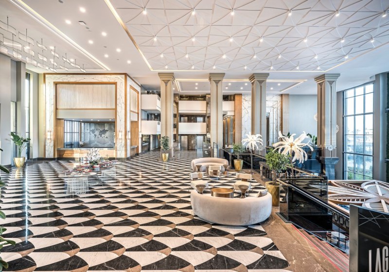 Ausstattung & Service