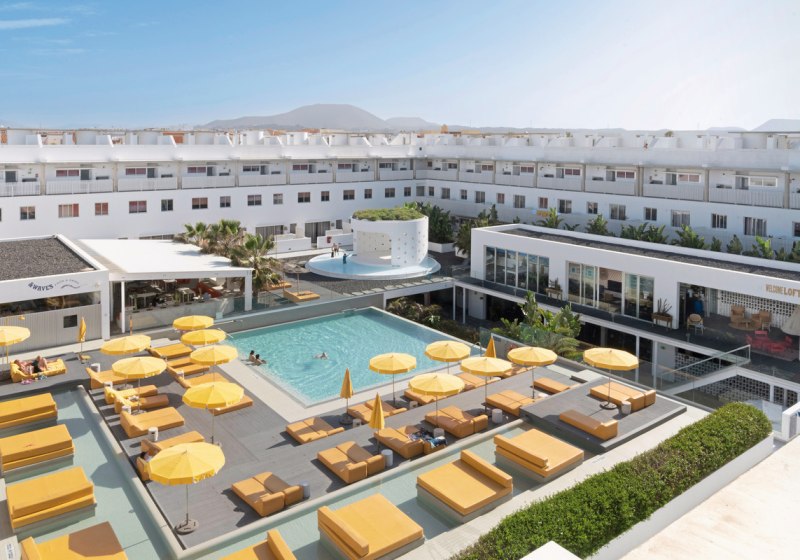 Beispiel: Hotel Außenpool