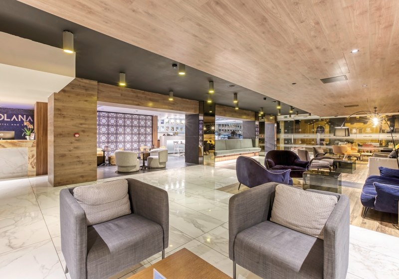 Ausstattung & Service