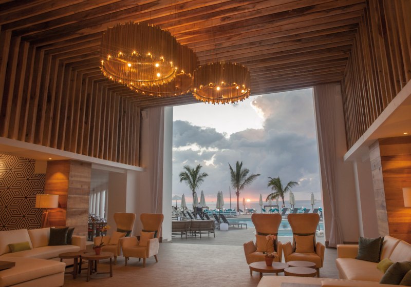 Ausstattung & Service