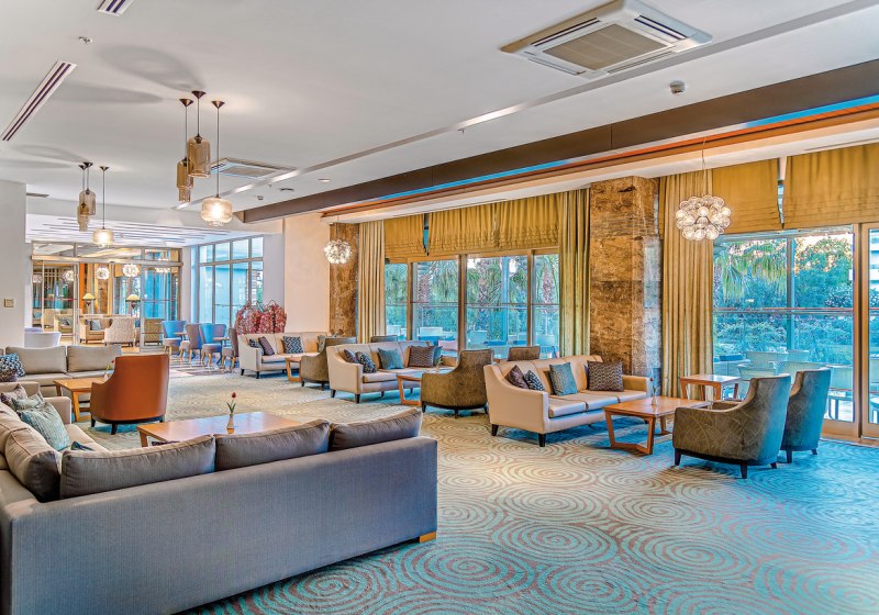 Ausstattung & Service