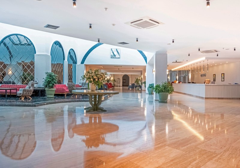 Ausstattung & Service