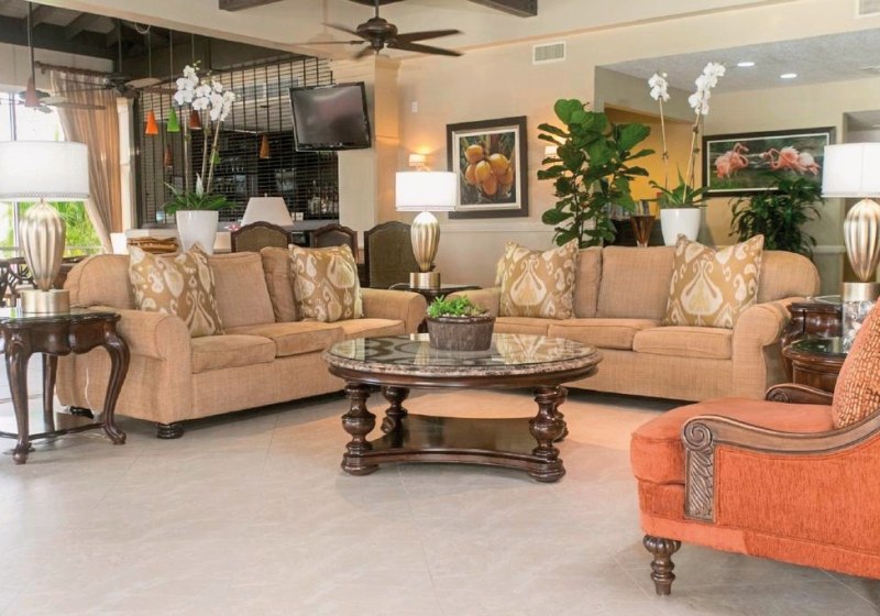 Ausstattung & Service