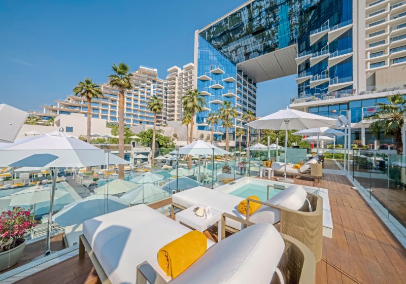 Beispiel: Hotel Außenpool