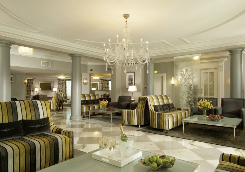 Ausstattung & Service