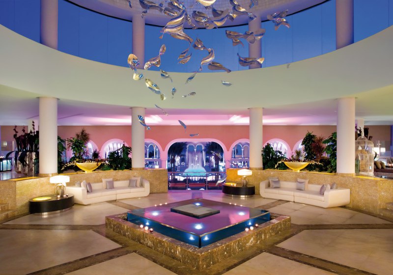 Ausstattung & Service