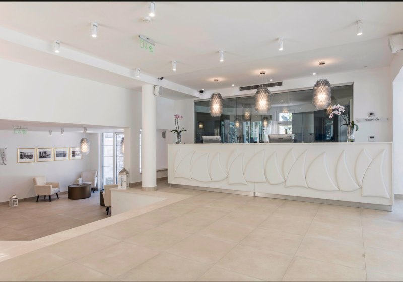 Ausstattung & Service