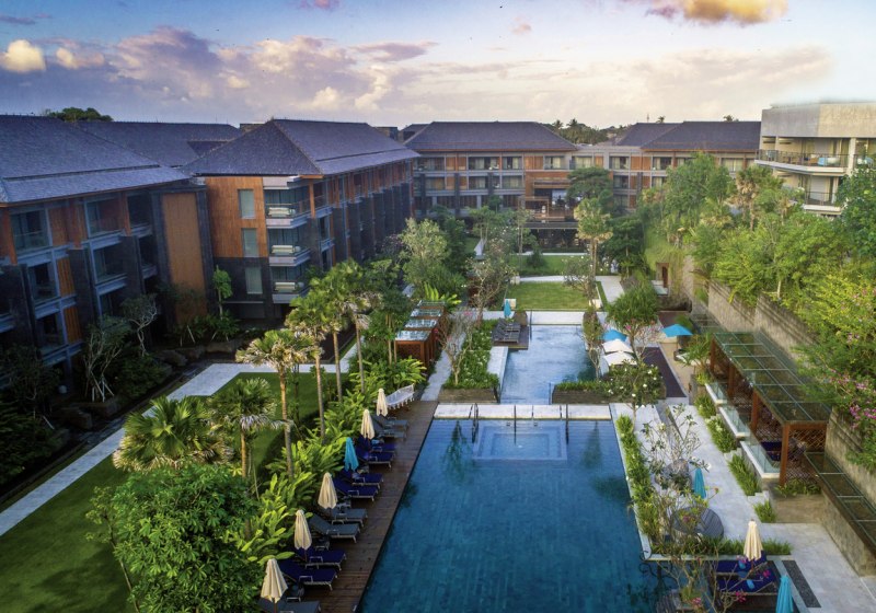 Beispiel: Hotel Außenpool