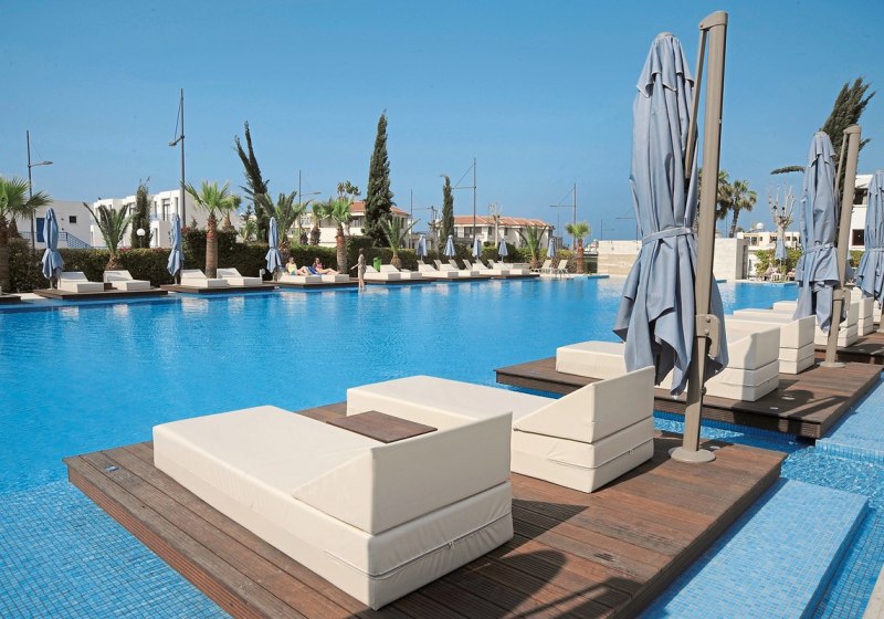 Beispiel: Hotel Außenpool