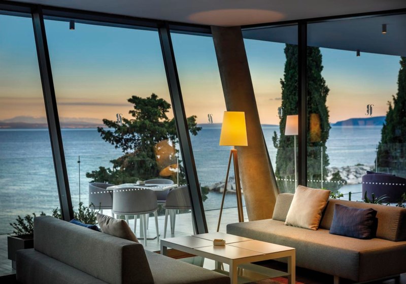 Ausstattung & Service