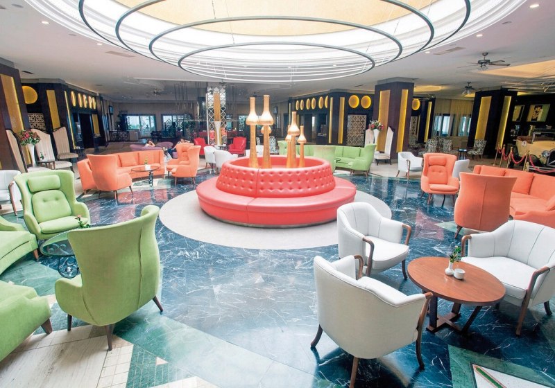 Ausstattung & Service