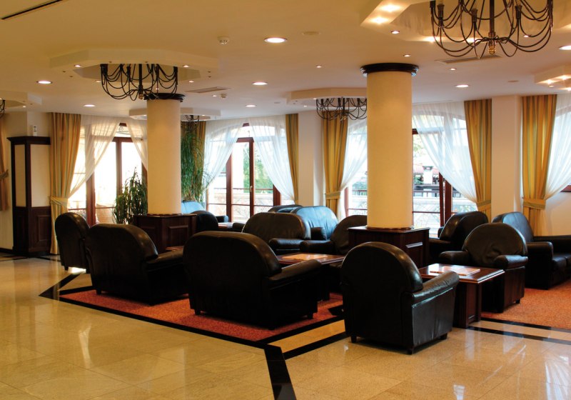 Ausstattung & Service