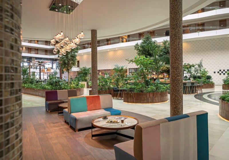 Ausstattung & Service