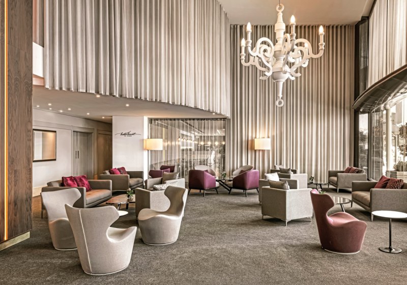 Ausstattung & Service