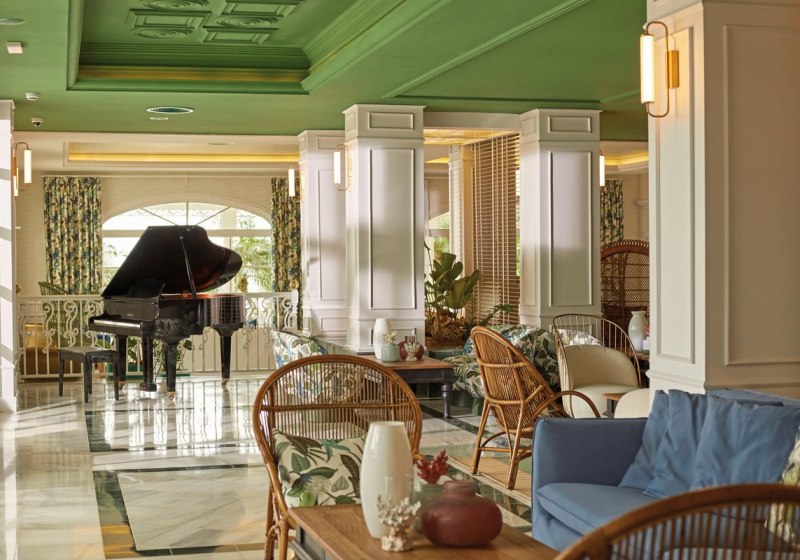 Ausstattung & Service