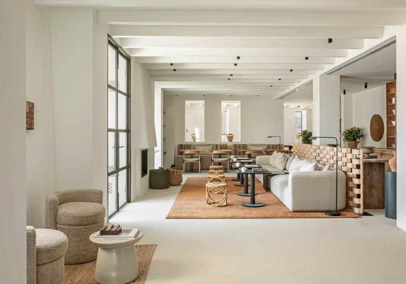 Ausstattung & Service