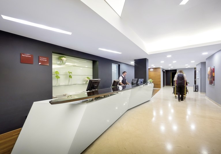 Beispiel: Ausstattung & Service