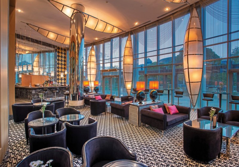 Ausstattung & Service