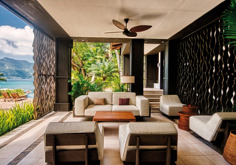 Ausstattung & Service