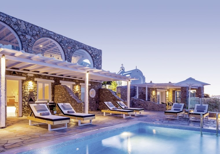 Beispiel: Hotel Außenpool