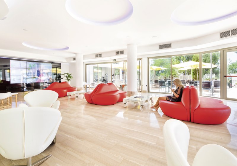 Ausstattung & Service