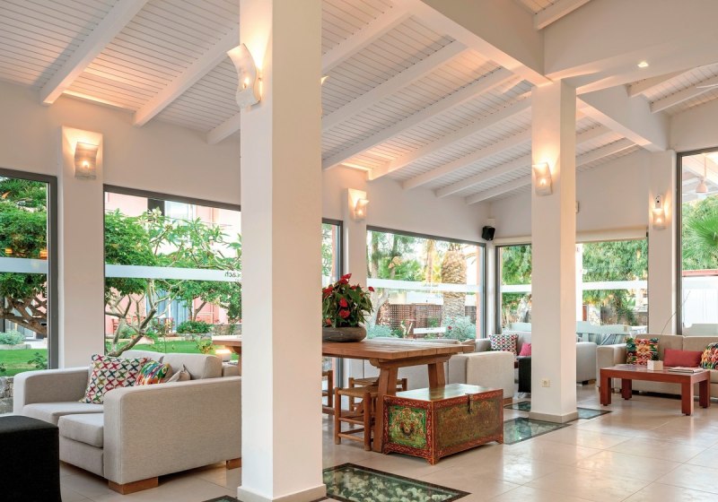 Ausstattung & Service