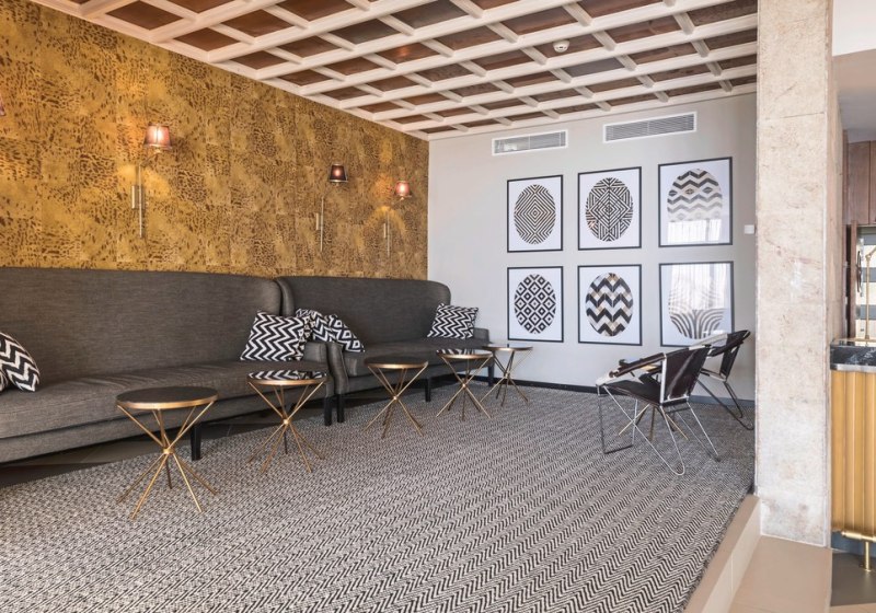 Ausstattung & Service